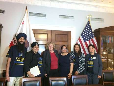 AHAA students with Congresswoman Zen Lofgren